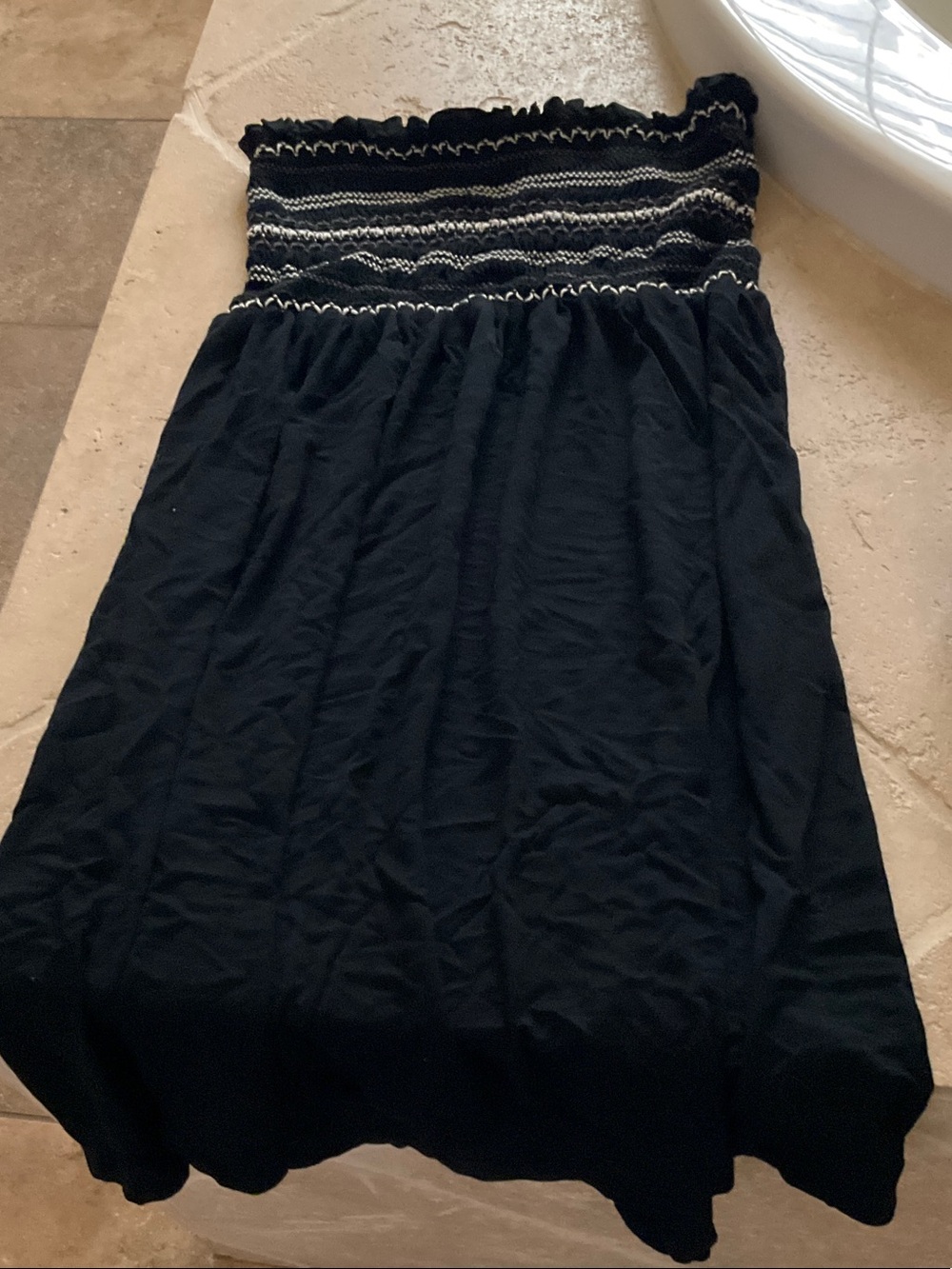 Velvet Brand Women’s strapless summer dress
